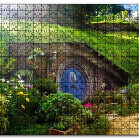 Cakapuzzle Hobbit Evi ve Bahçesi Mdf 120 Parça Puzzle