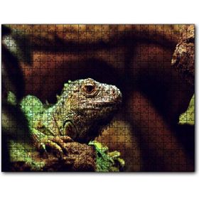 Cakapuzzle İguana Yakın Plan Flu Arkaplan 120 Parça Puzzle