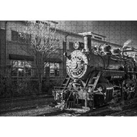 Cakapuzzle İstasyon ve Buharlı Tren Siyah Beyaz 120 Parça Ahşap Puzzle