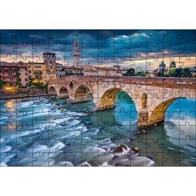 Cakapuzzle İtalya Verona Ponte Pietra Köprüsü ve Mor Gökler 120 Parça Ahşap Puzzle