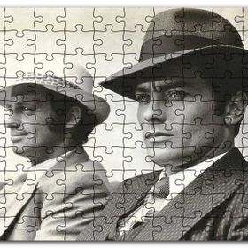 Cakapuzzle Jean Paul Belmondo ve Alain Delon Siyah Beyaz Mdf 255 Parça Puzzle