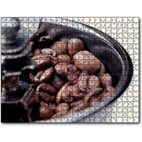 Cakapuzzle Kahve Değirmeni ve Çekirdekler Yakın Çekim Mdf 1000 Parça Puzzle