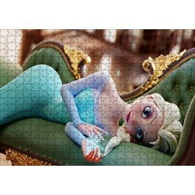 Cakapuzzle Kanepede Yatmış Buzlar Kraliçesi Elsa Görseli 120 Parça Ahşap Puzzle