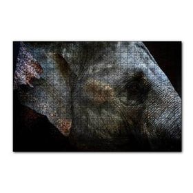 Cakapuzzle Karanlık Arkaplan Fil Yakın Çekim 120 Parça Ahşap Puzzle