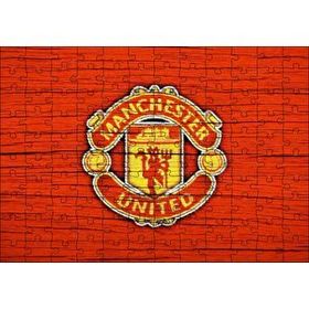 Cakapuzzle Kırmızı Boyalı Zeminde Manchester United Logosu Mdf 120 Parça Puzzle
