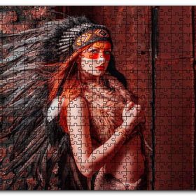 Cakapuzzle Kırmızı Işık Yansımız Kızılderi Kıyafetli Kadı Mdf 1000 Parça Puzzle