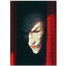 Cakapuzzle Kırmızı Perde Arasında Ürkütücü Beyaz Maske Mdf 1000 Parça Puzzle