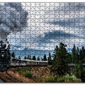 Cakapuzzle Kıvrılarak İlerleyen Kara Tren ve Dumanı Mdf 1000 Parça Puzzle