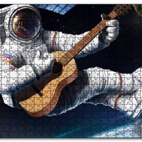Cakapuzzle Klasik Gitar Çalan Astronot Mdf 500 Parça Puzzle
