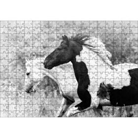 Cakapuzzle Koşan Siyah Beyaz Atlar Görseli 120 Parça Ahşap Puzzle