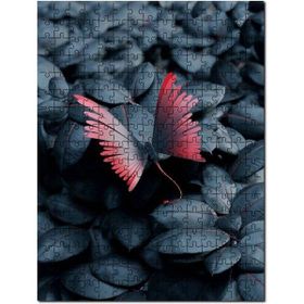 Cakapuzzle Koyu Yeşil Yaprak Üzerinde Kırmızı Kelebek 1000 Parça Puzzle