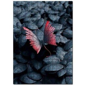 Cakapuzzle Koyu Yeşil Yaprak Üzerinde Kırmızı Kelebek 120 Parça Puzzle