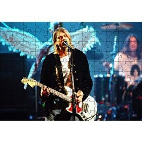 Cakapuzzle Kurt Cobain Sahnede Şarkılarıyla Mdf 120 Parça Puzzle