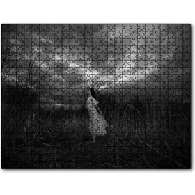 Cakapuzzle Kuru Sazlıklar İçindeki Beyazlı Kız Mdf 120 Parça Puzzle