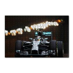 Cakapuzzle Lewis Hamilton Formül 1 2019 Görseli 120 Parça Ahşap Puzzle
