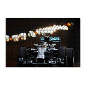 Cakapuzzle Lewis Hamilton Formula 1 2019 Yarışı Görseli 120 Parça Ahşap Puzzle