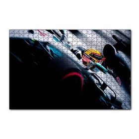 Cakapuzzle Lewis Hamilton Mersedes İle Formula 1 Görseli 120 Parça Ahşap Puzzle