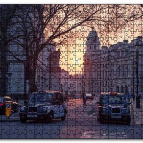 Cakapuzzle Londrada Günbatımında Binalar ve Taksiler Mdf 120 Parça Puzzle