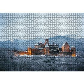 Cakapuzzle Lüksemburg Bourscheid Kalesi ve Karlı Tepeler 120 Parça Ahşap Puzzle