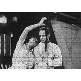 Cakapuzzle Marlon Brando Ve Jean Simmons Bir Sahne 120 Parça Ahşap Puzzle