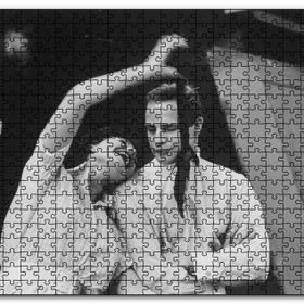 Cakapuzzle Marlon Brando ve Jean Simmons Bir Sahne Mdf 500 Parça Puzzle