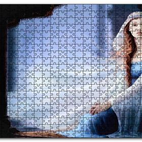 Cakapuzzle Mavi Elbiseli Kadın ve Sütunlar Mdf 120 Parça Puzzle