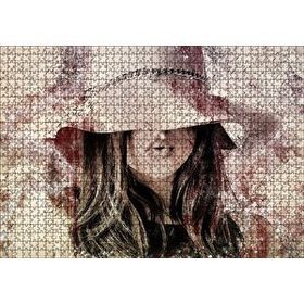 Cakapuzzle Mektup Zeminde Gizemli Şapkalı Genç Kız 120 Parça Ahşap Puzzle