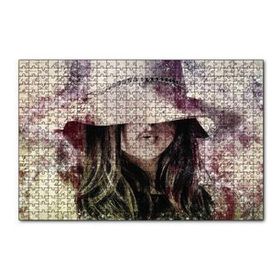 Cakapuzzle Mektup Zemininde Şapkalı Kız 120 Parça Ahşap Puzzle