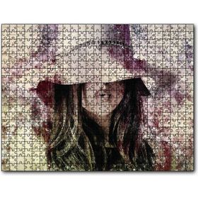 Cakapuzzle Mektup Zemininde Şapkalı Kız Ahşap 500 Parça Puzzle