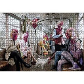 Cakapuzzle Metroda Tavuk Başlıklı Komik İnsanlar 120 Parça Ahşap Puzzle
