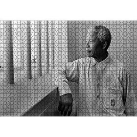Cakapuzzle Nelson Mandela Parmaklıklar Ardında 120 Parça Ahşap Puzzle