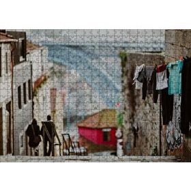 Cakapuzzle Nostaljik Sokak Merdivenler Çamaşırlar 120 Parça Ahşap Puzzle
