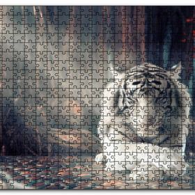 Cakapuzzle Ormanda Uyuyan Beyaz Kaplan ve Güneş Işıkları Mdf 500 Parça Puzzle