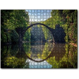 Cakapuzzle Ormandaki Kavisli Köprü ve Sudaki Aksi Mdf 1000 Parça Puzzle