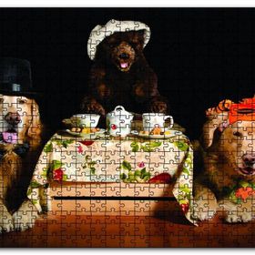 Cakapuzzle Şapkalı Köpek Ayı Masada Ahşap 500 Parça Puzzle
