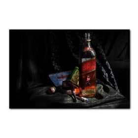 Cakapuzzle Siyah Kumaşlar ve Johnnie Walker Red Label 120 Parça Ahşap Puzzle
