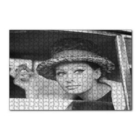 Cakapuzzle Sophia Loren Otomobilde 120 Parça Ahşap Puzzle
