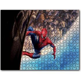 Cakapuzzle Spiderman Hayata Tutunmak Ahşap 1000 Parça Puzzle
