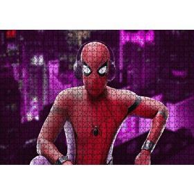 Cakapuzzle Spiderman Kulaklıkllı Görseli 120 Parça Ahşap Puzzle