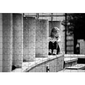 Cakapuzzle Sütunlar ve Kız Mdf 120 Parça Puzzle