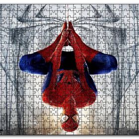 Cakapuzzle Ters Asılı Duran Spider Man Mdf 120 Parça Puzzle