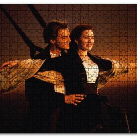 Cakapuzzle Titanic Rose ve Jack Uçuyor Mdf 120 Parça Puzzle