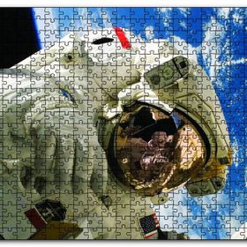 Cakapuzzle Uzaydaki Astronot Ahşap 1000 Parça Puzzle