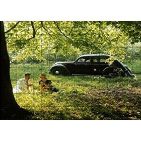 Cakapuzzle Volvo PV36 Carioca İle Bir Çiftin Piknik Keyfi 120 Parça Ahşap Puzzle