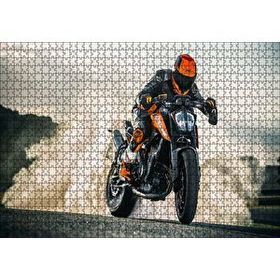Cakapuzzle Yamaha Naked Motorsiklet ve Patinaj Dumanları 120 Parça Ahşap Puzzle