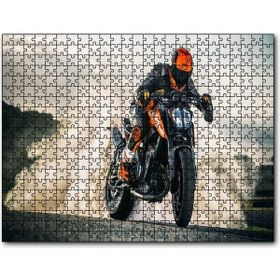 Cakapuzzle Yamaha Naked Motorsiklet ve Patinaj Dumanları Mdf 120 Parça Puzzle