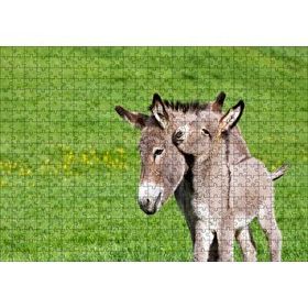 Cakapuzzle Yeşil Çayırda Gri Anne Eşek ve Sıpası 120 Parça Ahşap Puzzle
