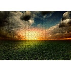 Cakapuzzle Yeşil Çimenler Altın Gökyüzü ve Gri Bulutlar 120 Parça Ahşap Puzzle