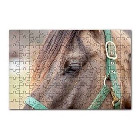 Cakapuzzle Yeşil Koşumlu Kahverengi At Yakın Çekim 120 Parça Ahşap Puzzle
