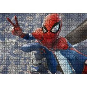 Cakapuzzle Zafer İşaretli Örümcek Adam 120 Parça Ahşap Puzzle